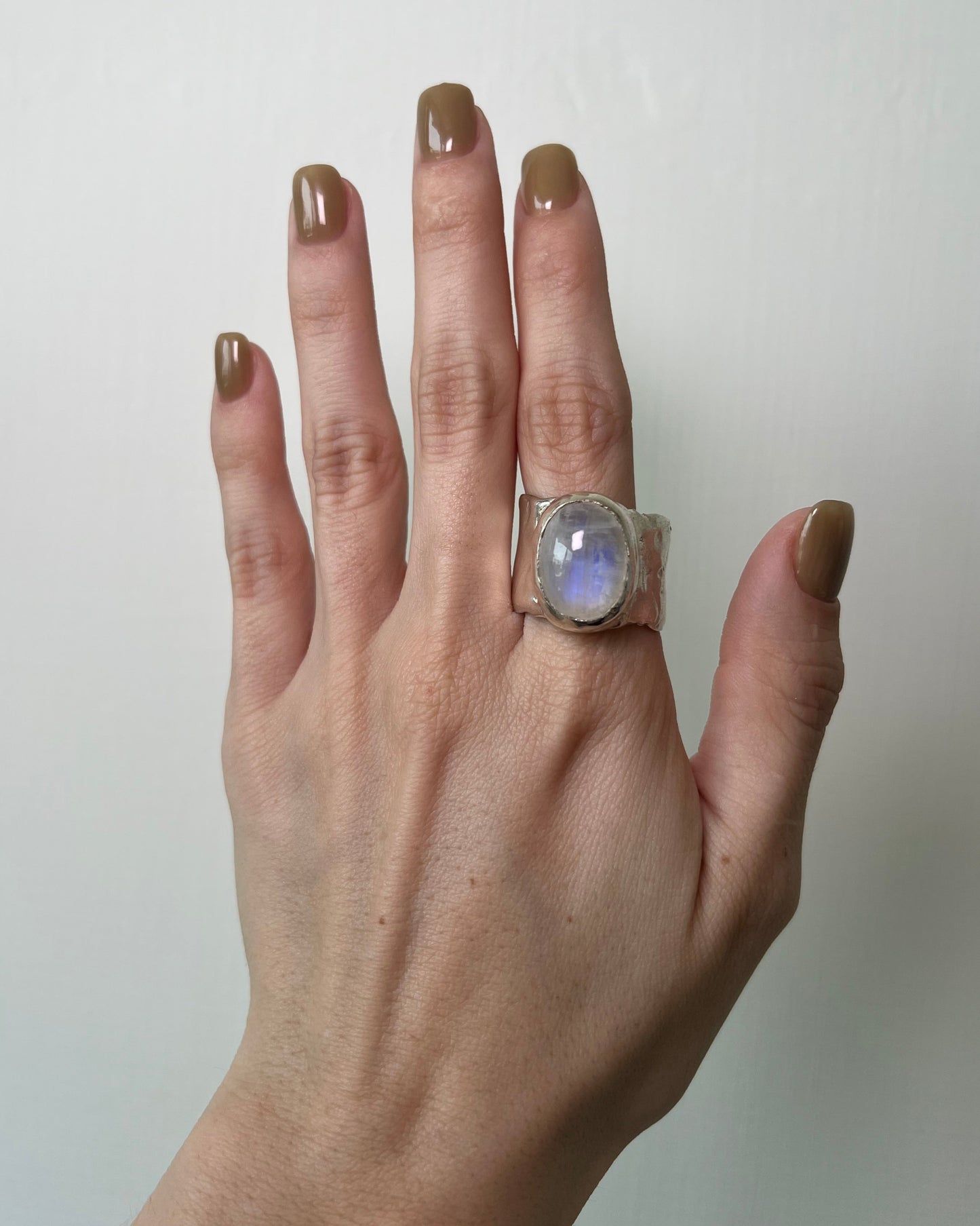 Moonstone Chunky