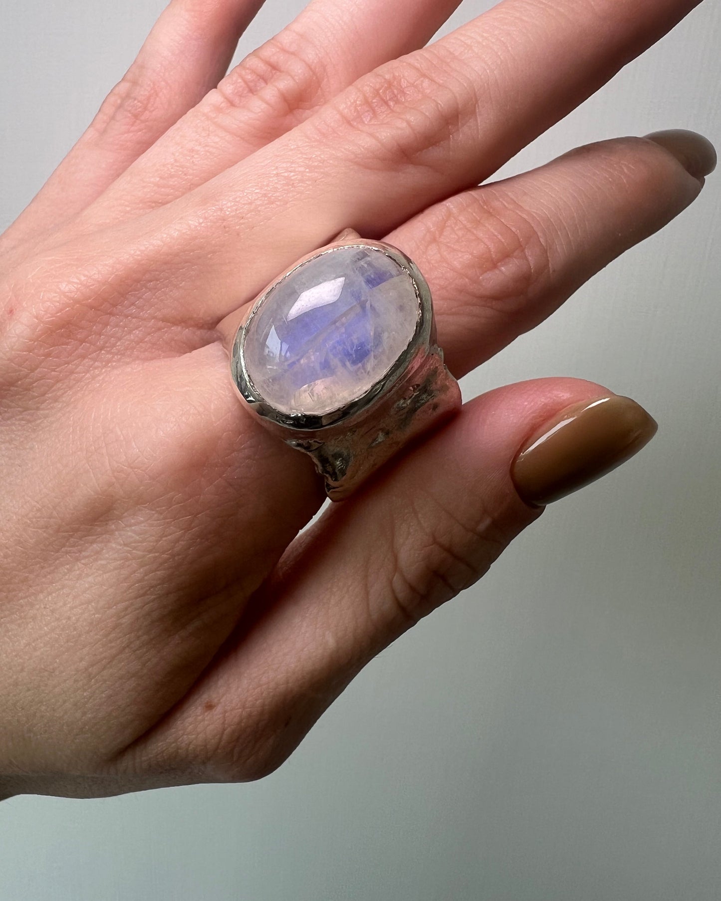 Moonstone Chunky