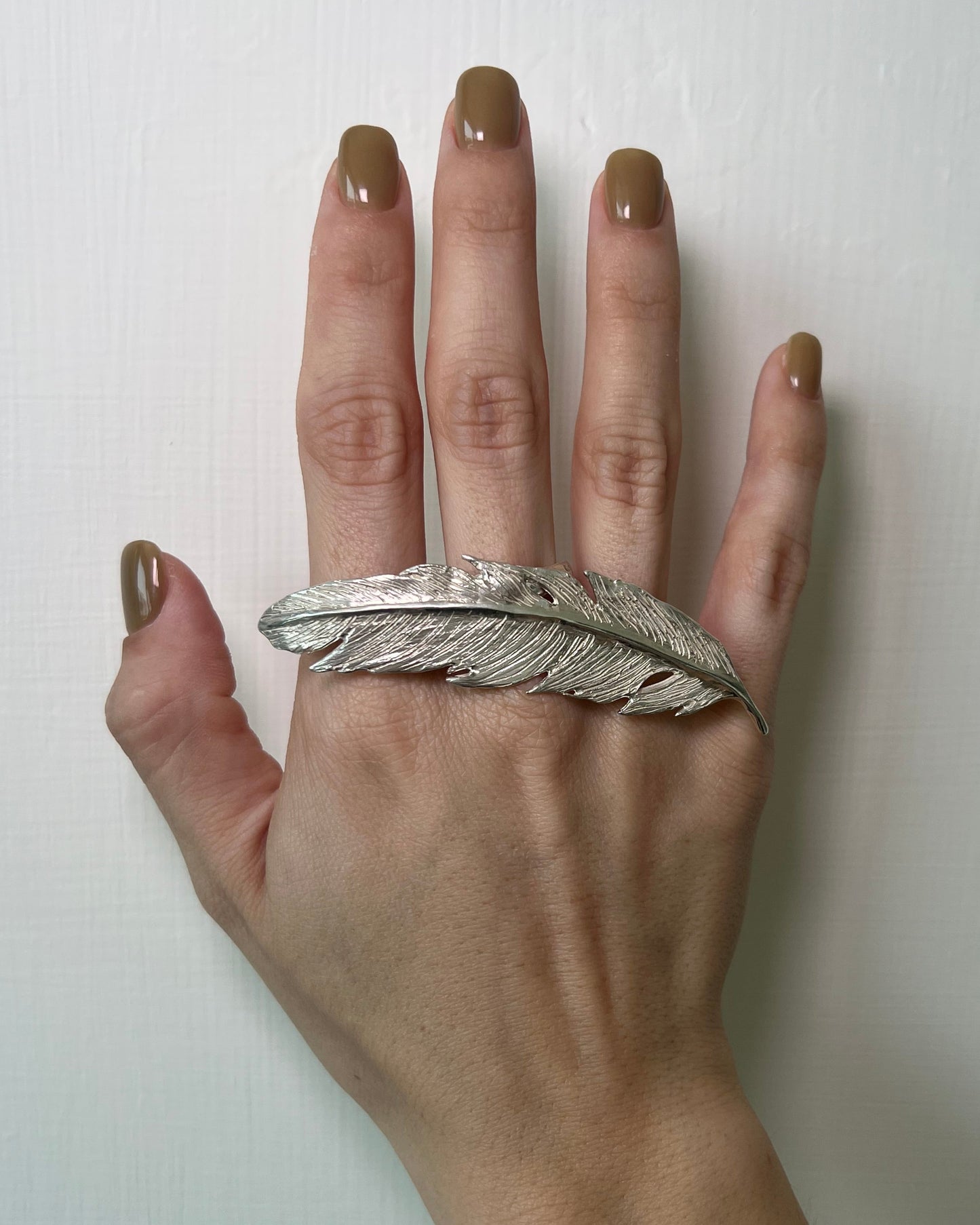 Feather Regular