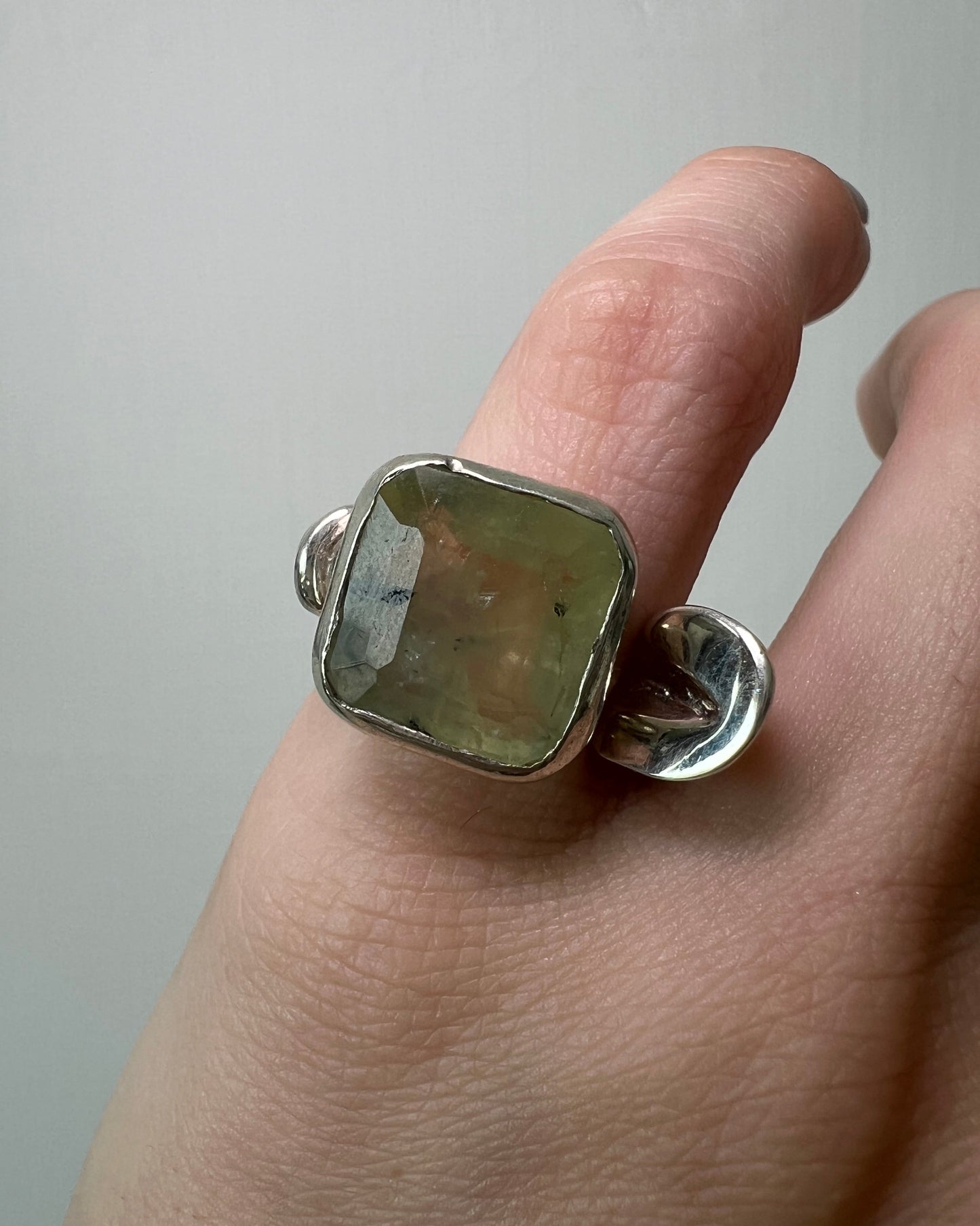 Prehnite Pinky Ring Horse Hoof
